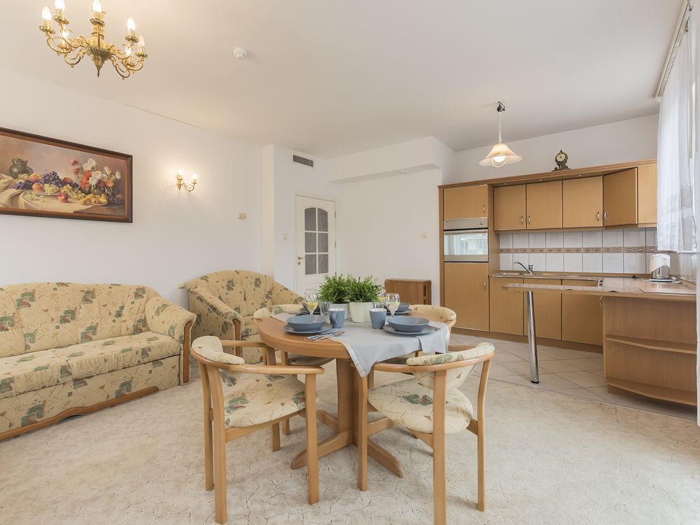 Polonia Apartamenty Колобжег Экстерьер фото